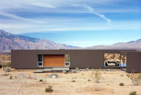Prototype Prefab Modular Home In The Californian Desert