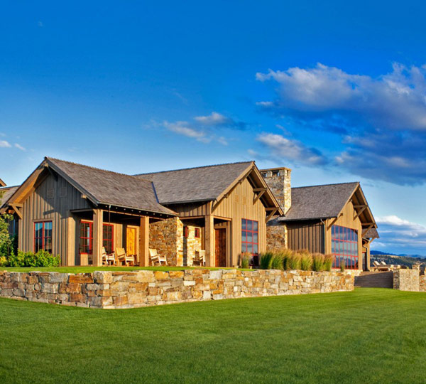Rumah Luar Scenic di Montana: Prefab Farm Residence