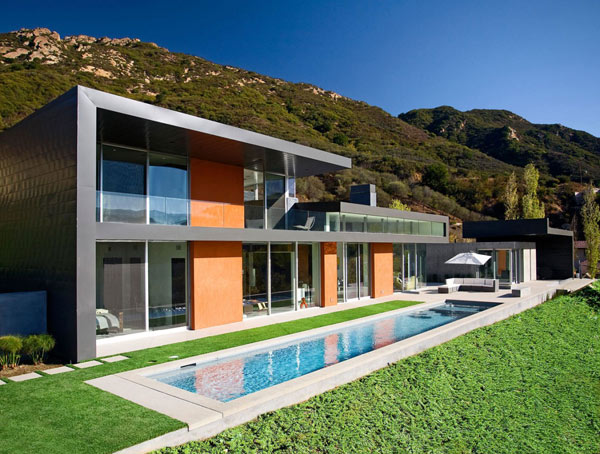 Modern House of California Villa Nakaharap sa isang walang tulog na Landscape