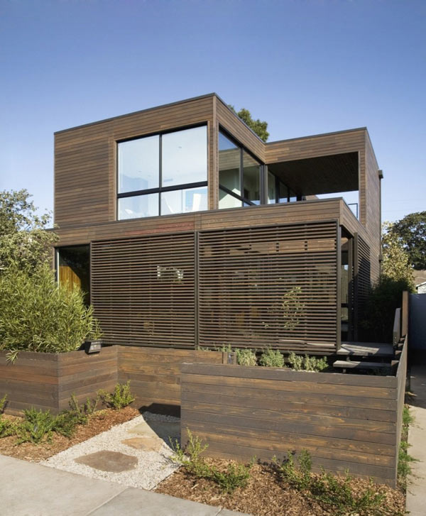 Residenza urbana con Smart Privacy-Protecting Solutions