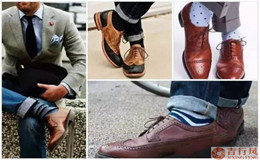 Hübscher Junge alle tragen Socken Folgen dieser Stil