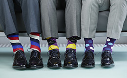 How to choose the type and color of socks suitable for yourself?