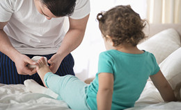 4 big health risks without socks 1