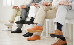 ¿Cómo los hombres usan calcetines?