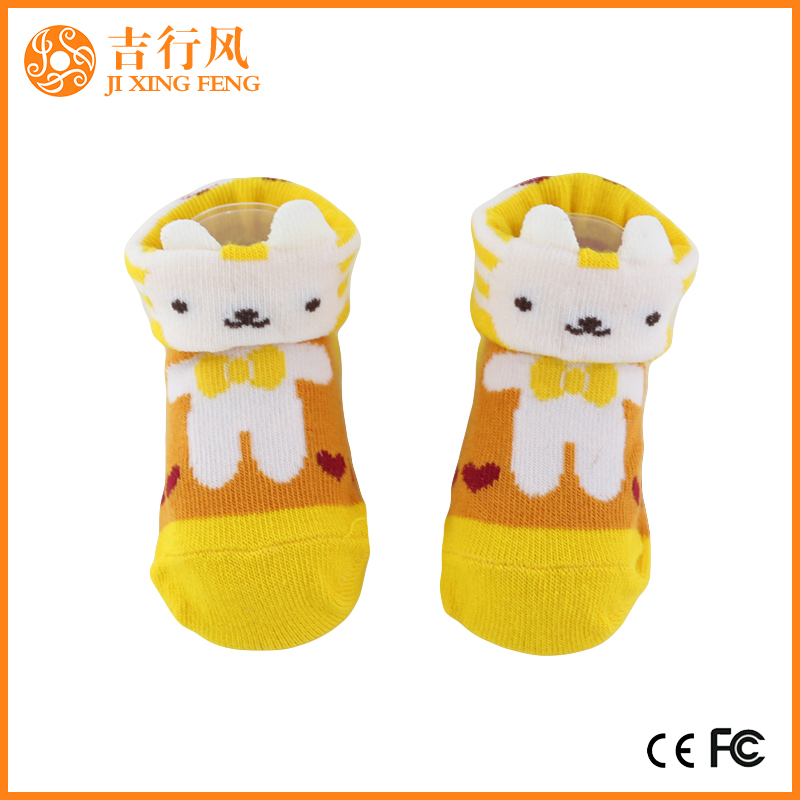 Los calcetines de algodón del bebé 3D fabricantes calcetines personalizados al por mayor del bebé a pie