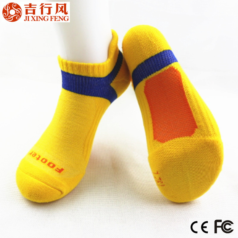 China professional socks products exporter, customized logo sport physiotherapy socks