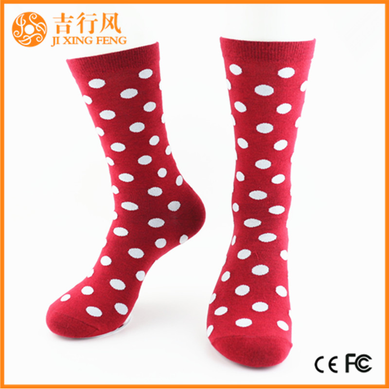 Chine femmes polka dot chaussettes usine gros personnalisé polka dot chaussettes