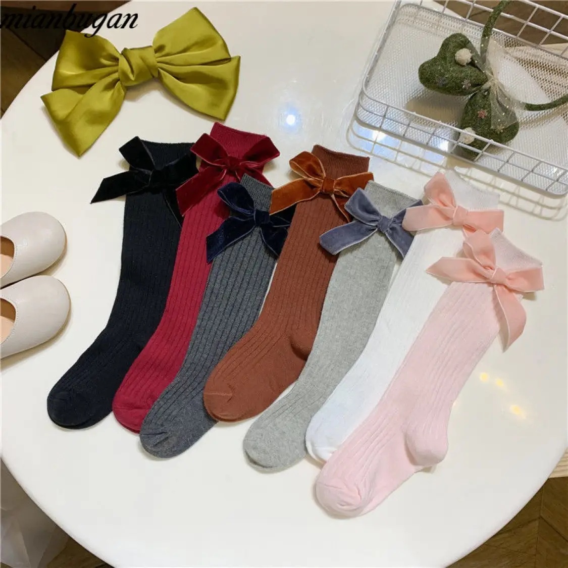 Comfortable and personalized baby socks. Welcome to your sample selection and customization