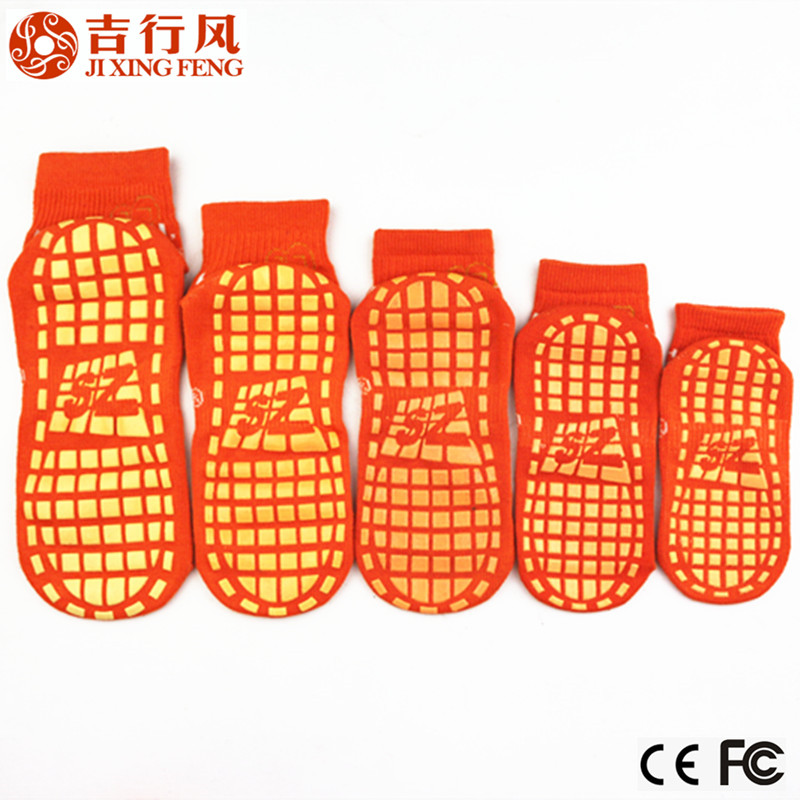 The most popular style of trampoline park non slip socks, wholesale custom socks in China