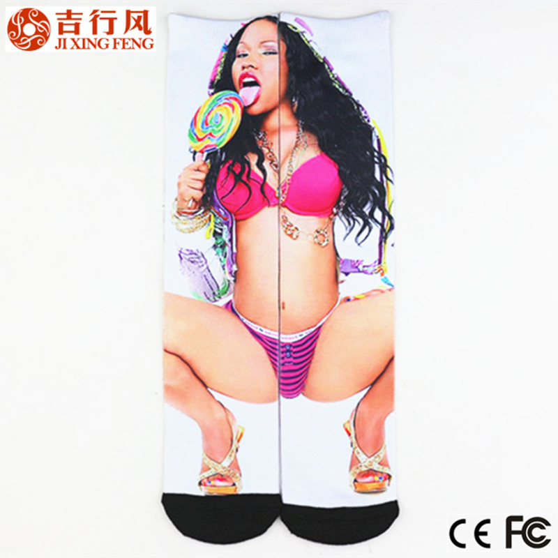 Groothandel verschillende douanestijlen sublimatie afdrukken sokken, gemaakt in China