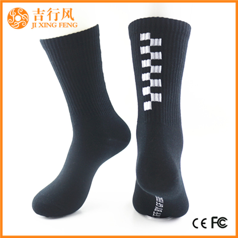 fabricantes de calcetines deportivos de algodón barato calcetines de algodón personalizados de moda al por mayor