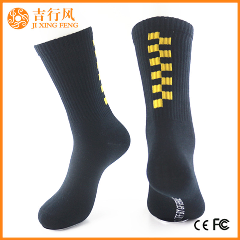 Mode Baumwolle Männer Socken Hersteller Großhandel benutzerdefinierte Sport Herren Socken