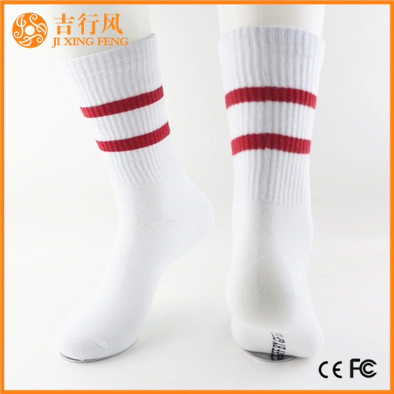 мужские хлопчатобумажные спортивные носки поставщиков и производителей оптовые таможенные мужские модные спортивные носки
