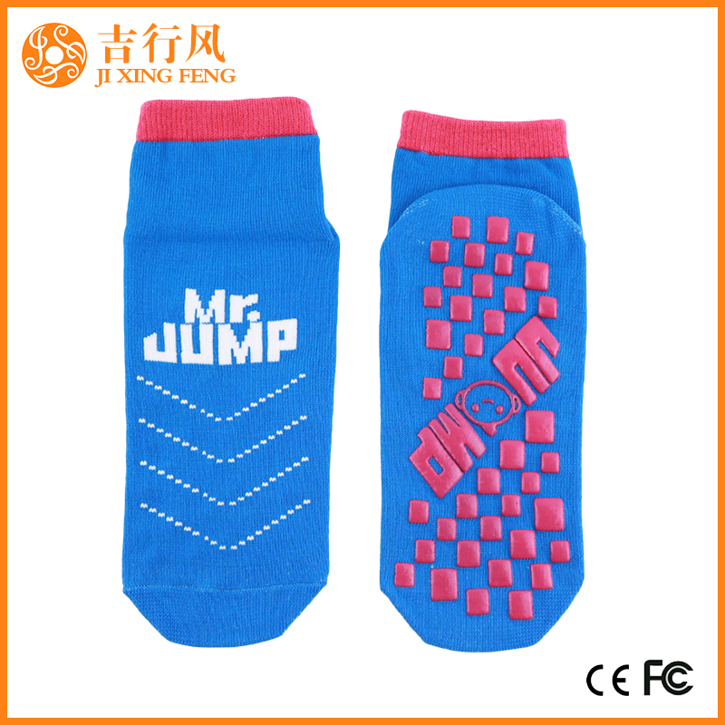 Novos e bonitos anti-derrapante meias fabricantes atacado personalizado macio antiderrapante meias