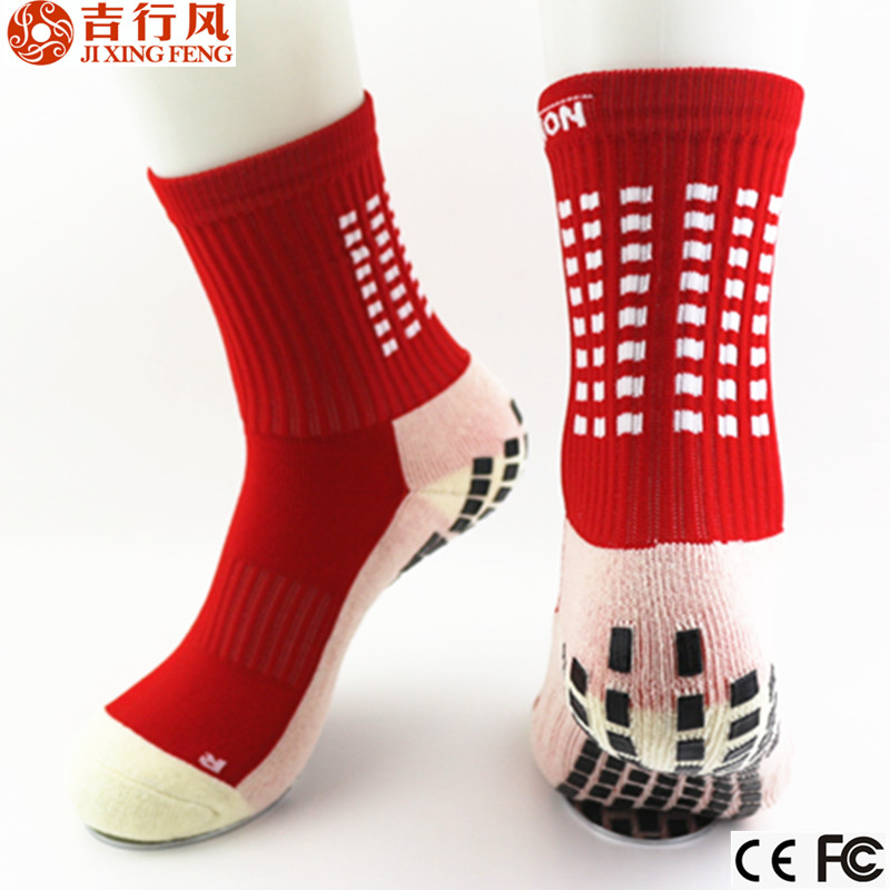 the popular fashion styles of red gird mid calf anti slip soccer socks