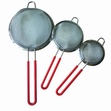 China Mesh Stainless Steel filter Strainer with Silicone Handle manufacturer